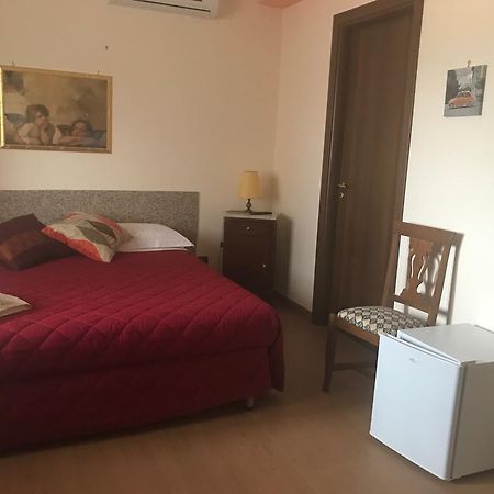 לינה וארוחת בוקר קוסנזה La Quercia מראה חיצוני תמונה